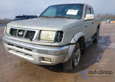 1999 Nissan Frontier Se-V6/Xe-V6 z USA, uszkodzony, nr VIN 1N6ED26Y8XC304170